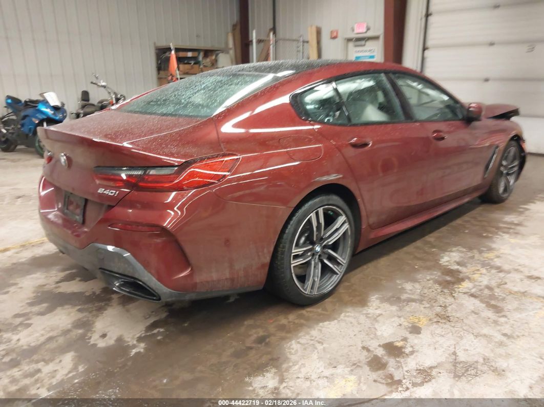 BMW 8 серии 2025