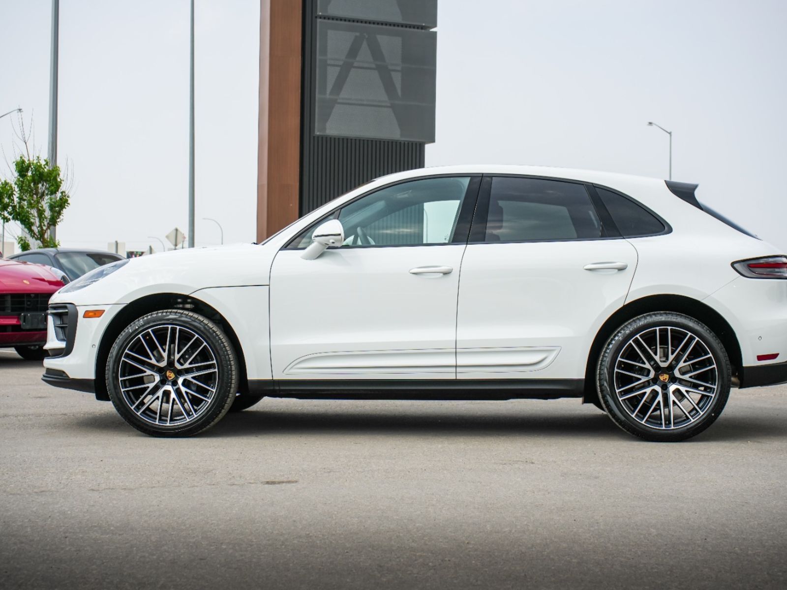Porsche Macan 2025