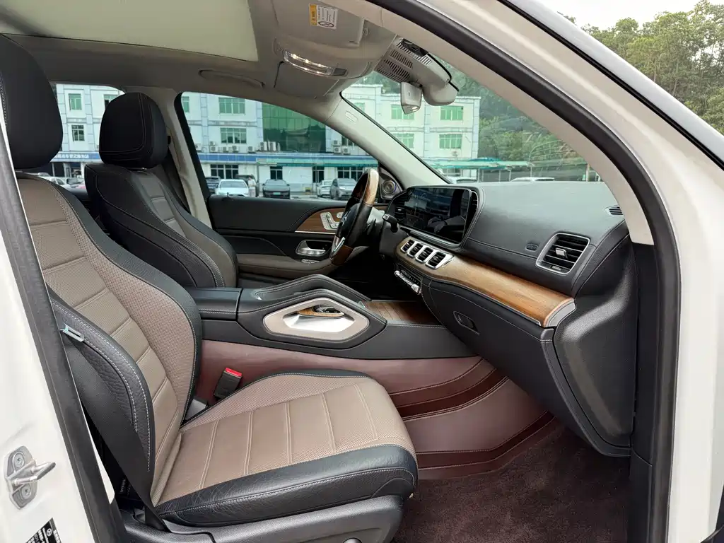 Mercedes-Benz GLS 2020