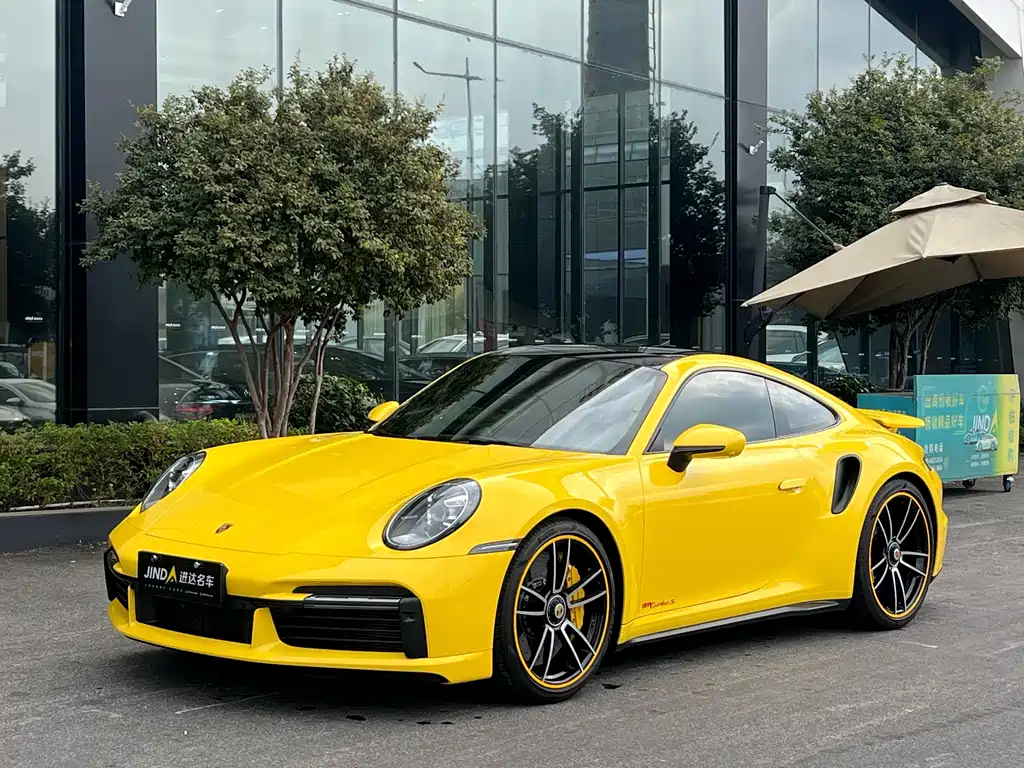 Porsche 911 2023