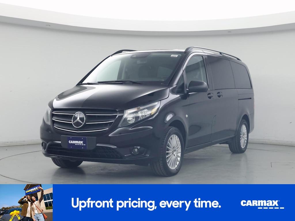 Mercedes-Benz Metris 2023