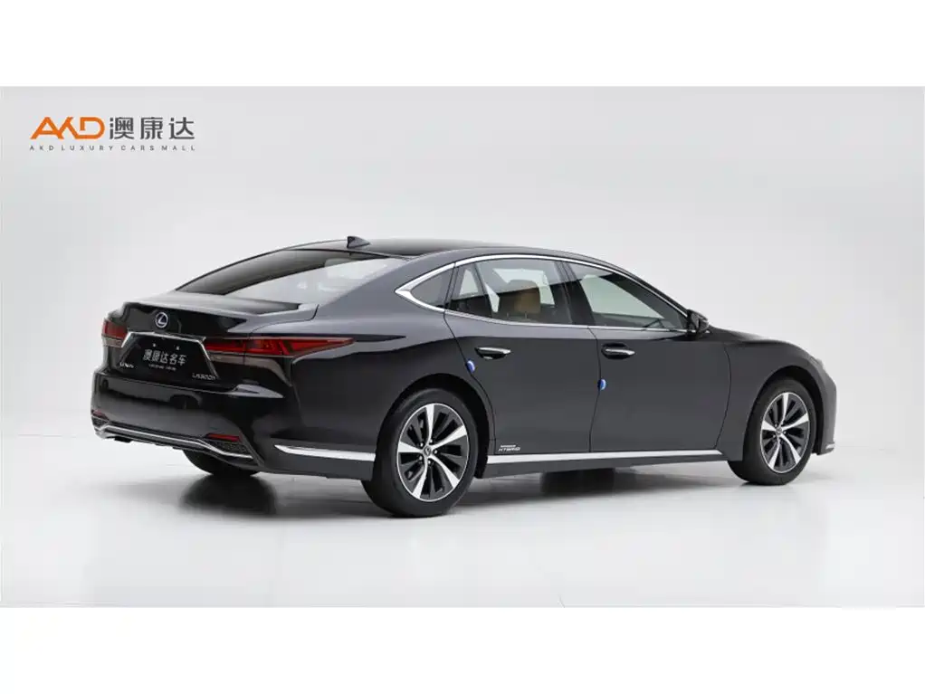 Lexus LS 2021