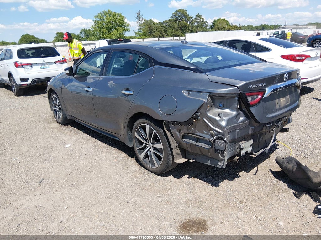 Nissan Maxima 2021