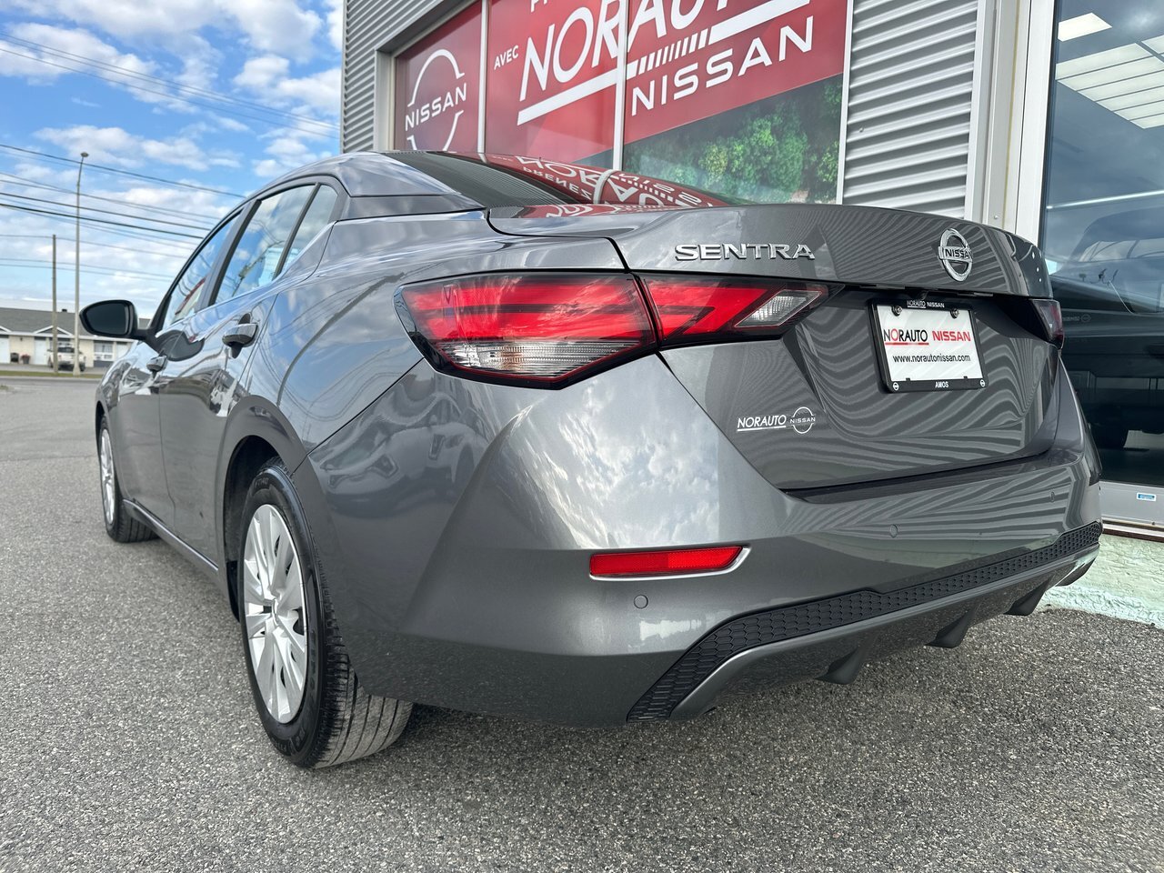Nissan Sentra 2023