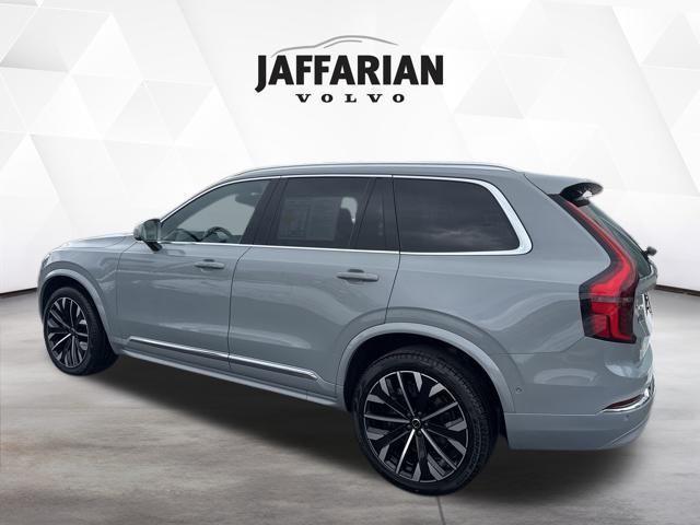 Volvo XC90 2025