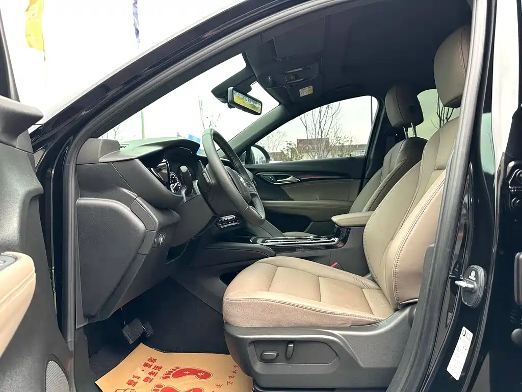 Buick Enclave 2023