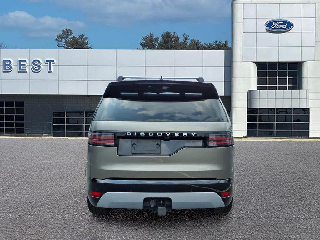 Land Rover Discovery 2024