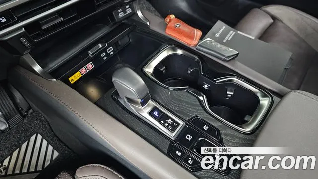 Lexus RX 2023