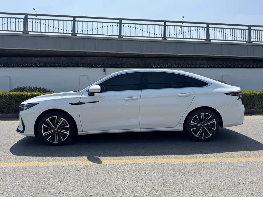 CHERY Arrizo 8 2023