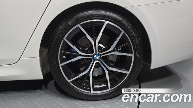 BMW 5 серии 2023