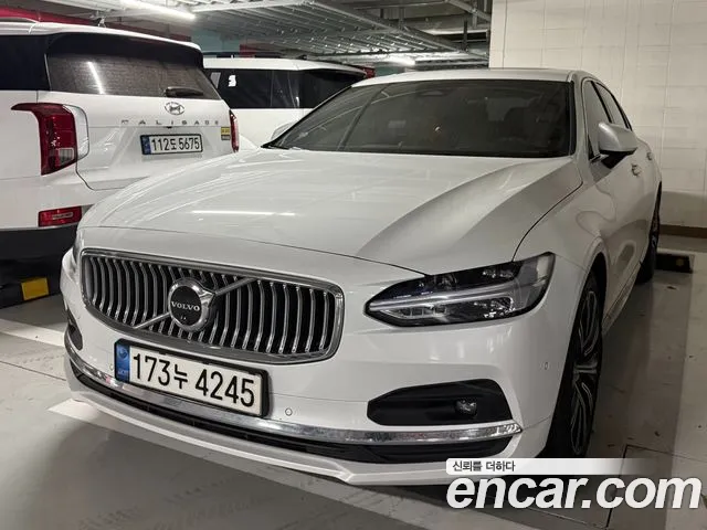 Volvo S90 2022
