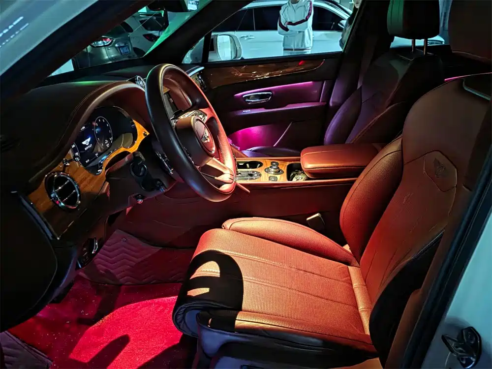 Bentley Bentayga 2021