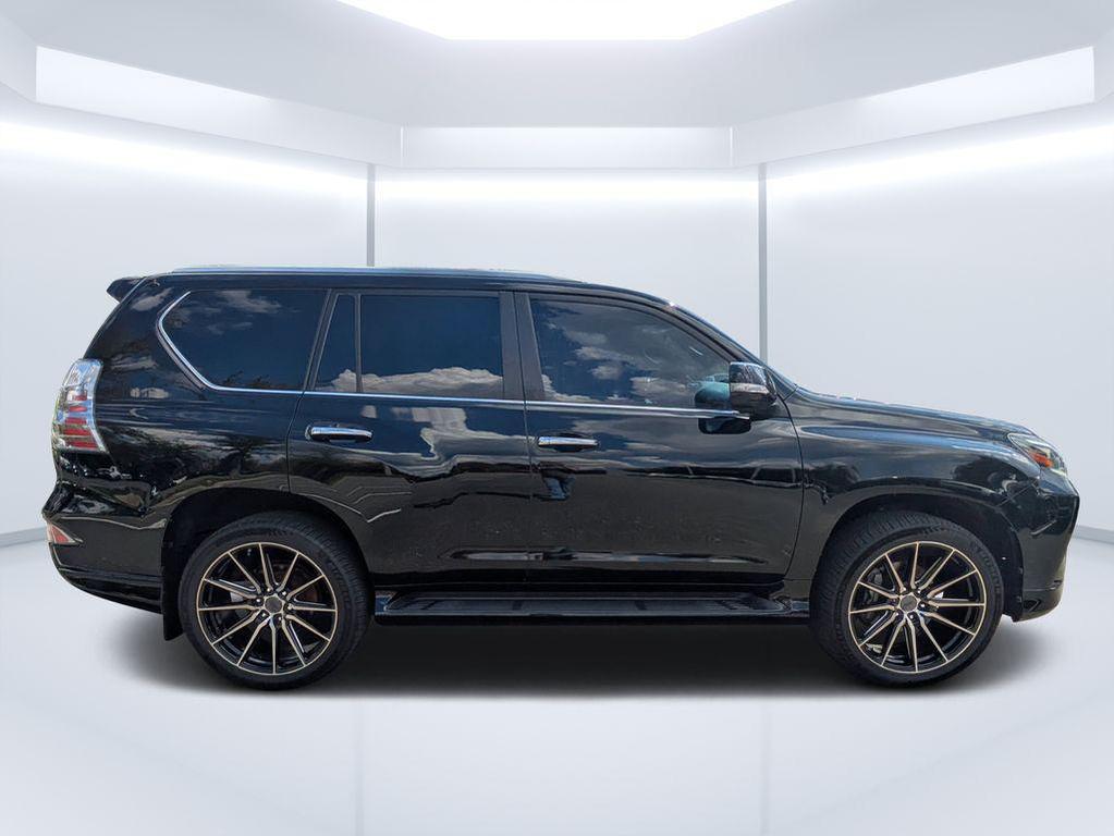 Lexus GX 2022