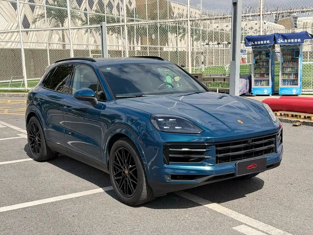 Porsche Cayenne 2024
