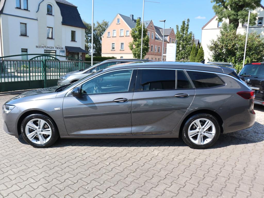 Opel Insignia 2022