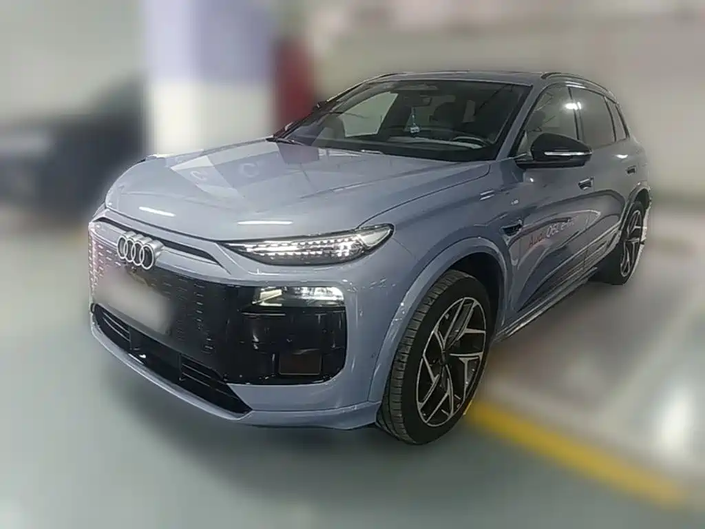 Audi e-tron 2025