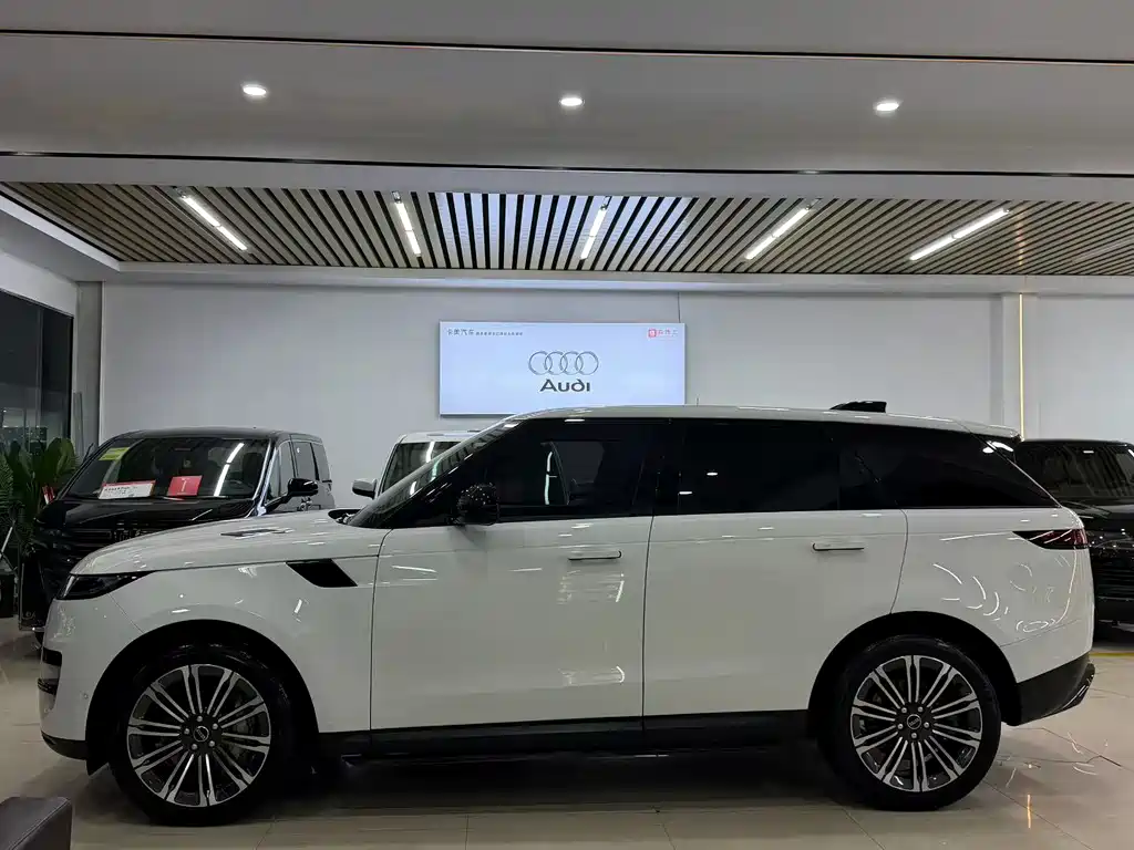 Land Rover Range Rover Sport 2024