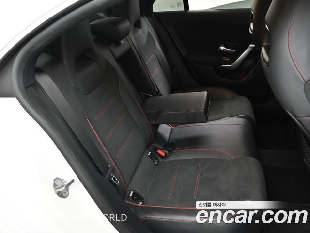 Mercedes-Benz CLA 2022