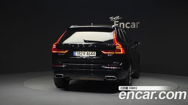 Volvo XC60 2021