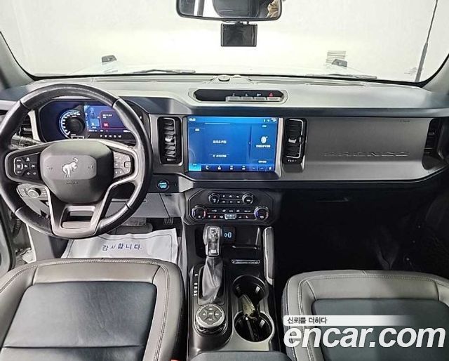 Ford Bronco 2023