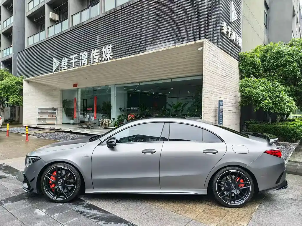 Mercedes-Benz CLA AMG 2021