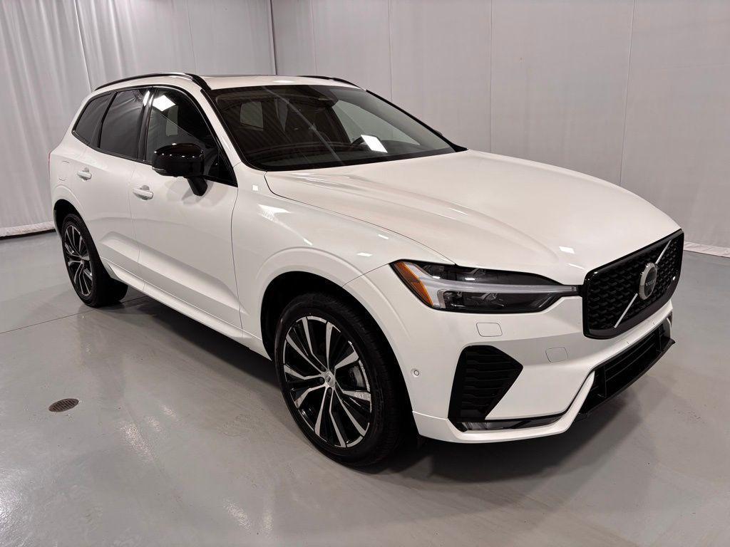 Volvo XC60 2025