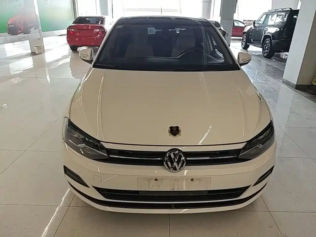Volkswagen Polo 2021