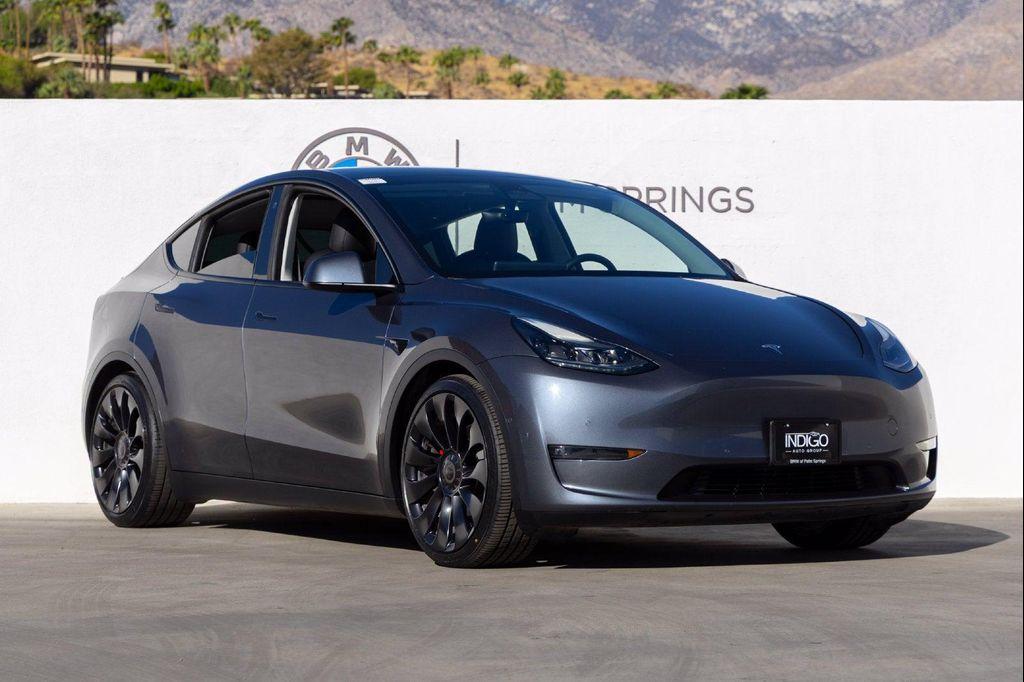 Tesla Model Y 2022