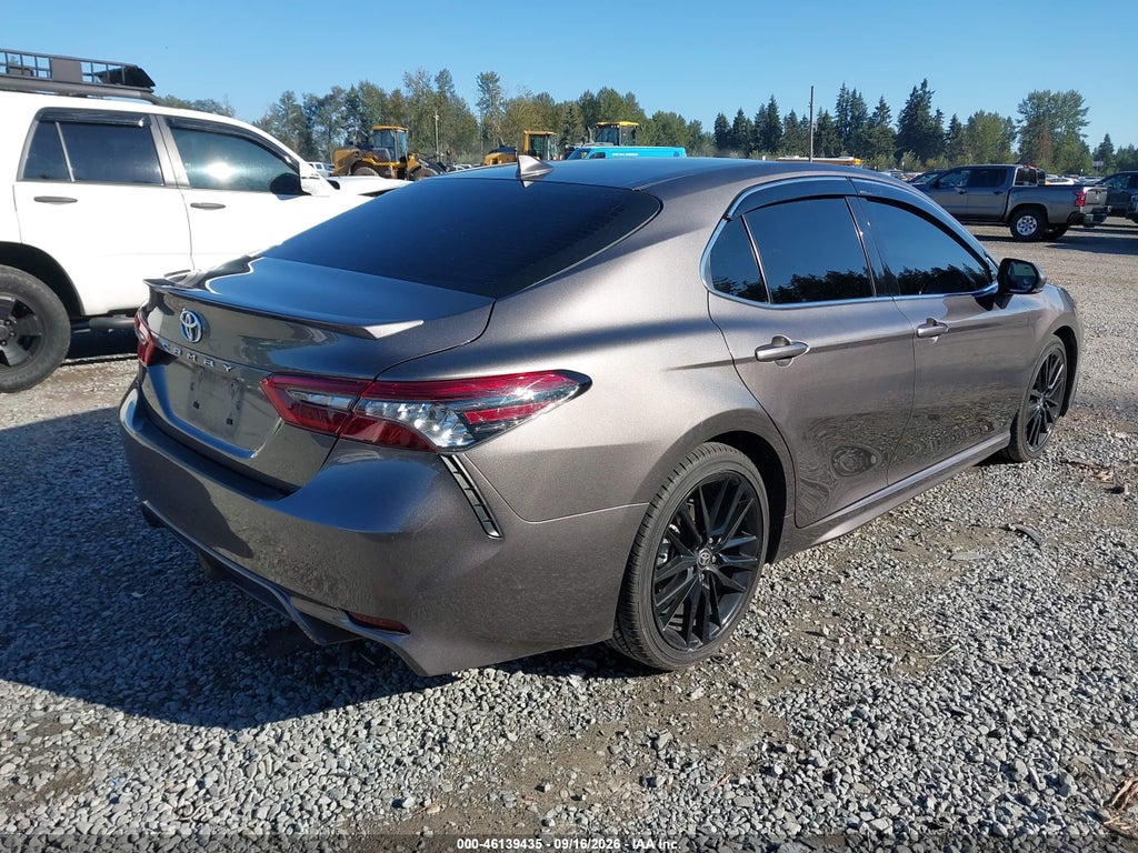 Toyota Camry 2023