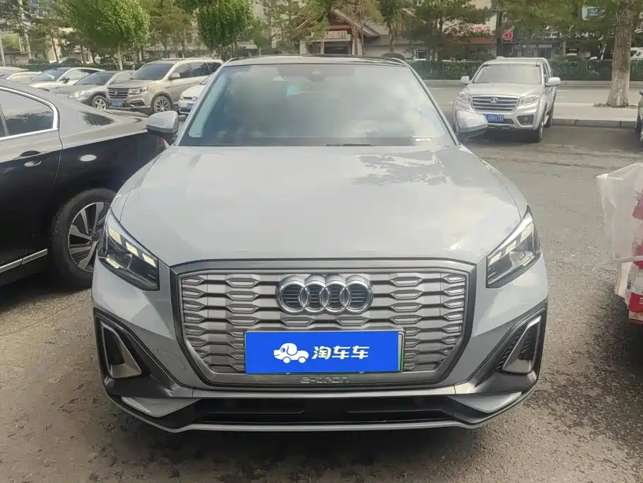 Audi e-tron 2022
