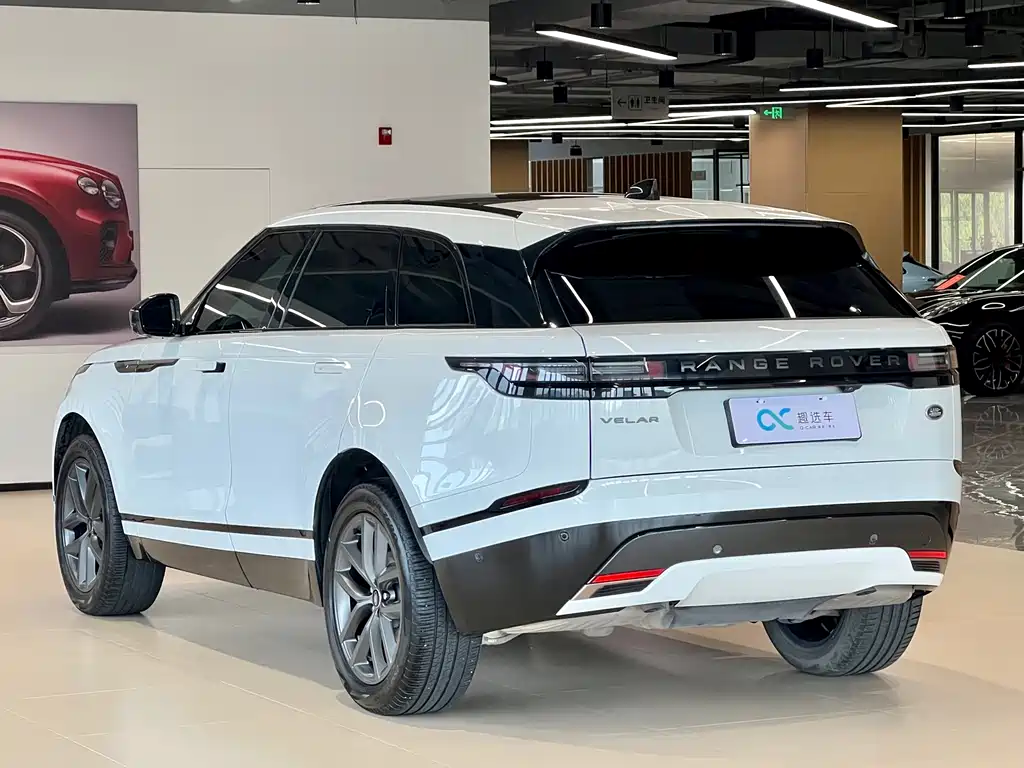 Land Rover Range Rover Velar 2024