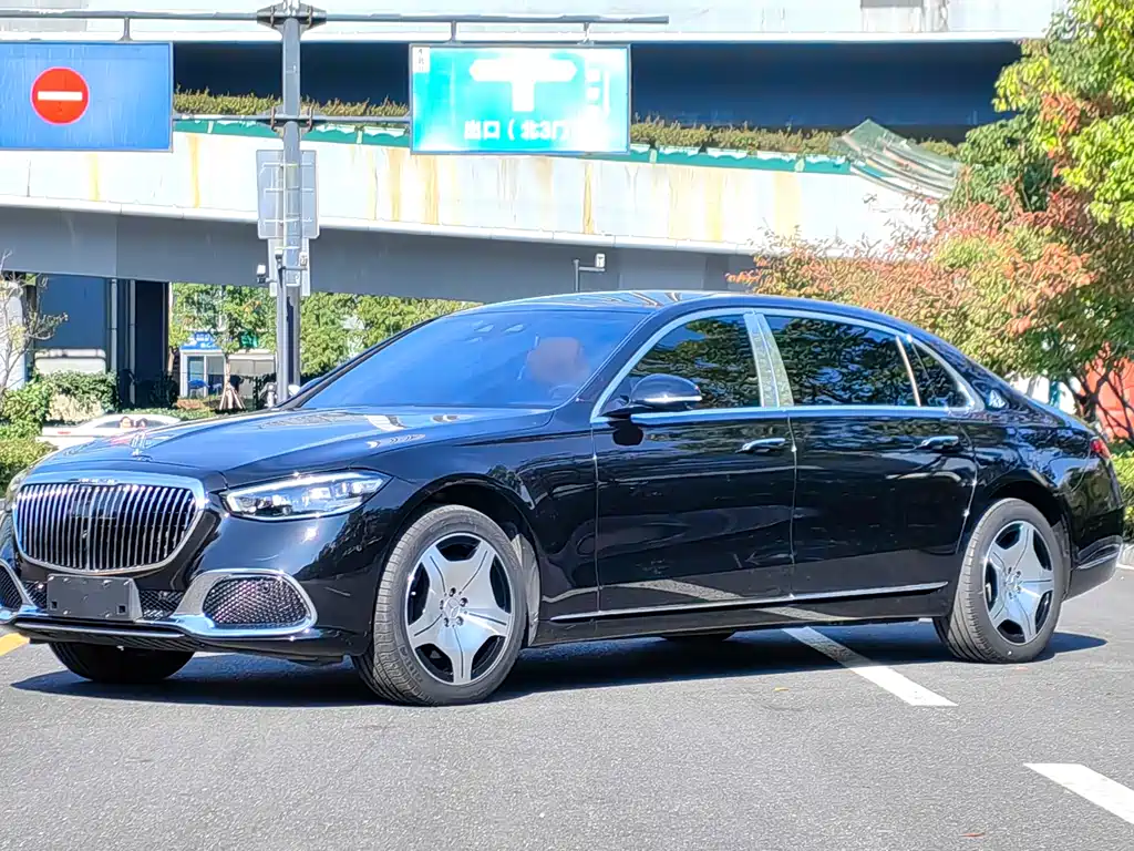 Mercedes-Benz Maybach S-Класс 2023