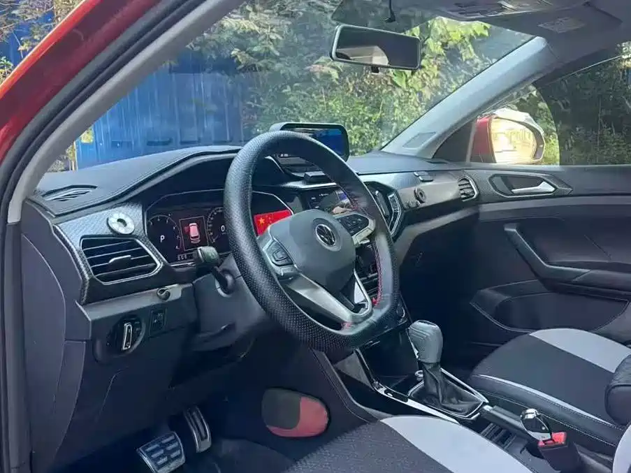 Volkswagen Tacqua 2020