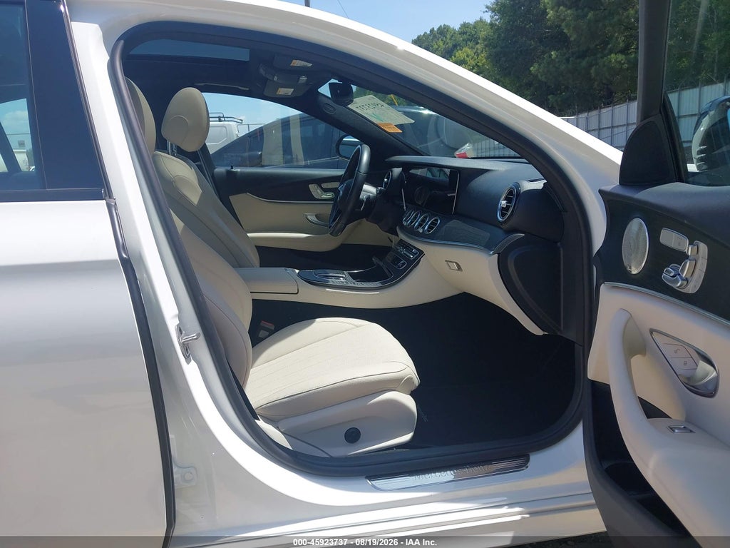 Mercedes-Benz E-Класс 2021