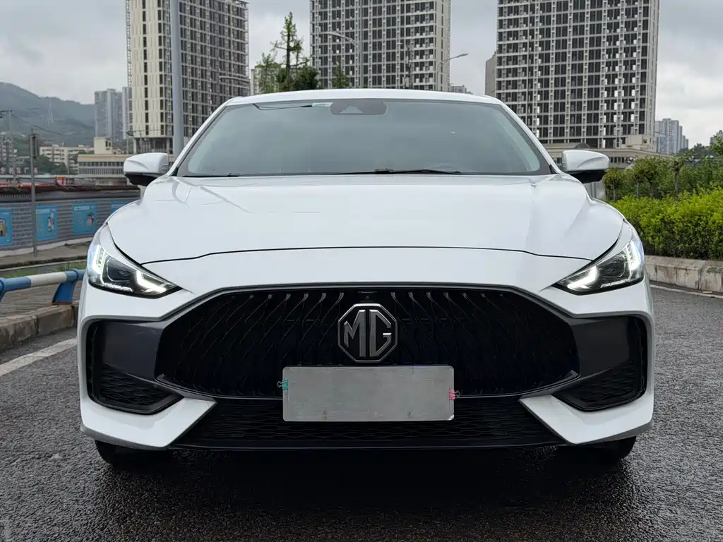 MG MG5 2023