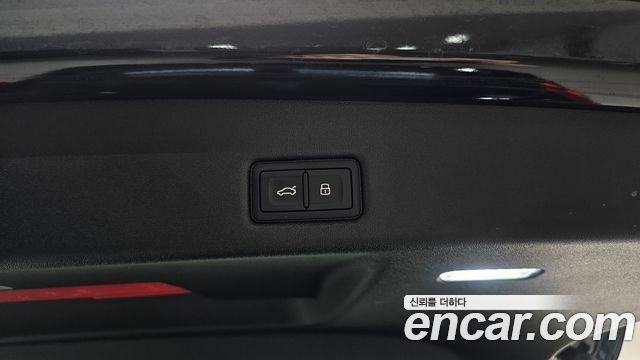 Audi Q5 2025