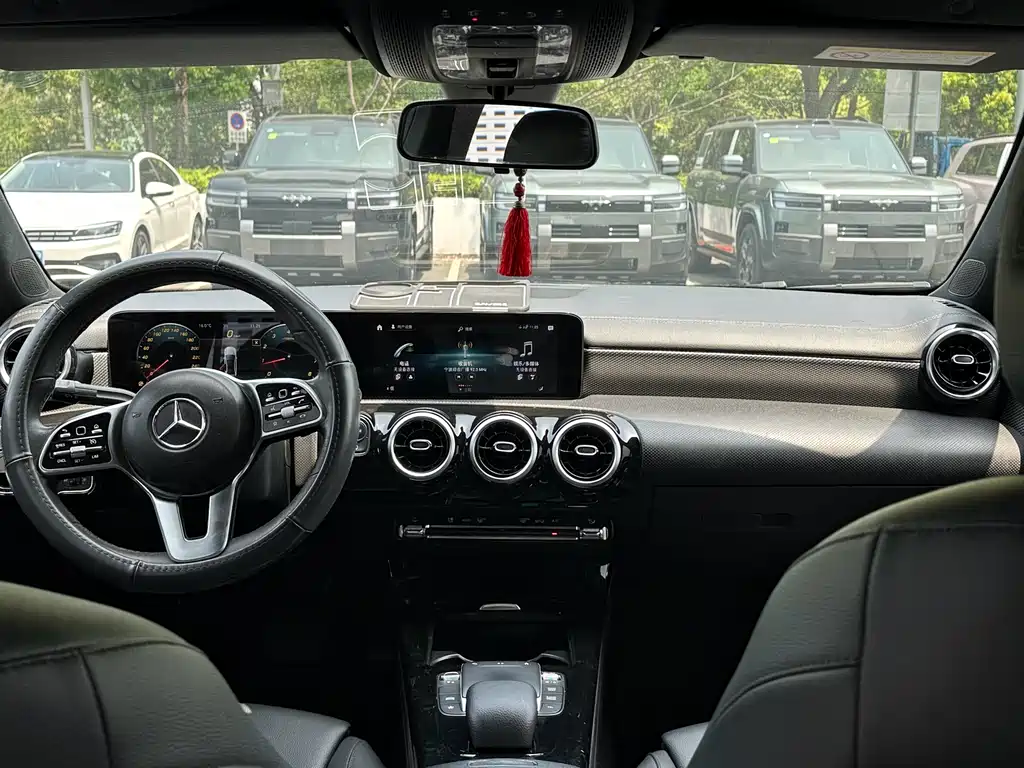 Mercedes-Benz A-Класс 2022