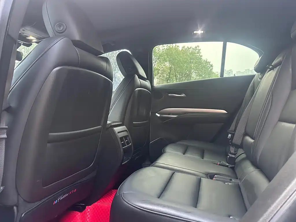 Cadillac XT4 2022