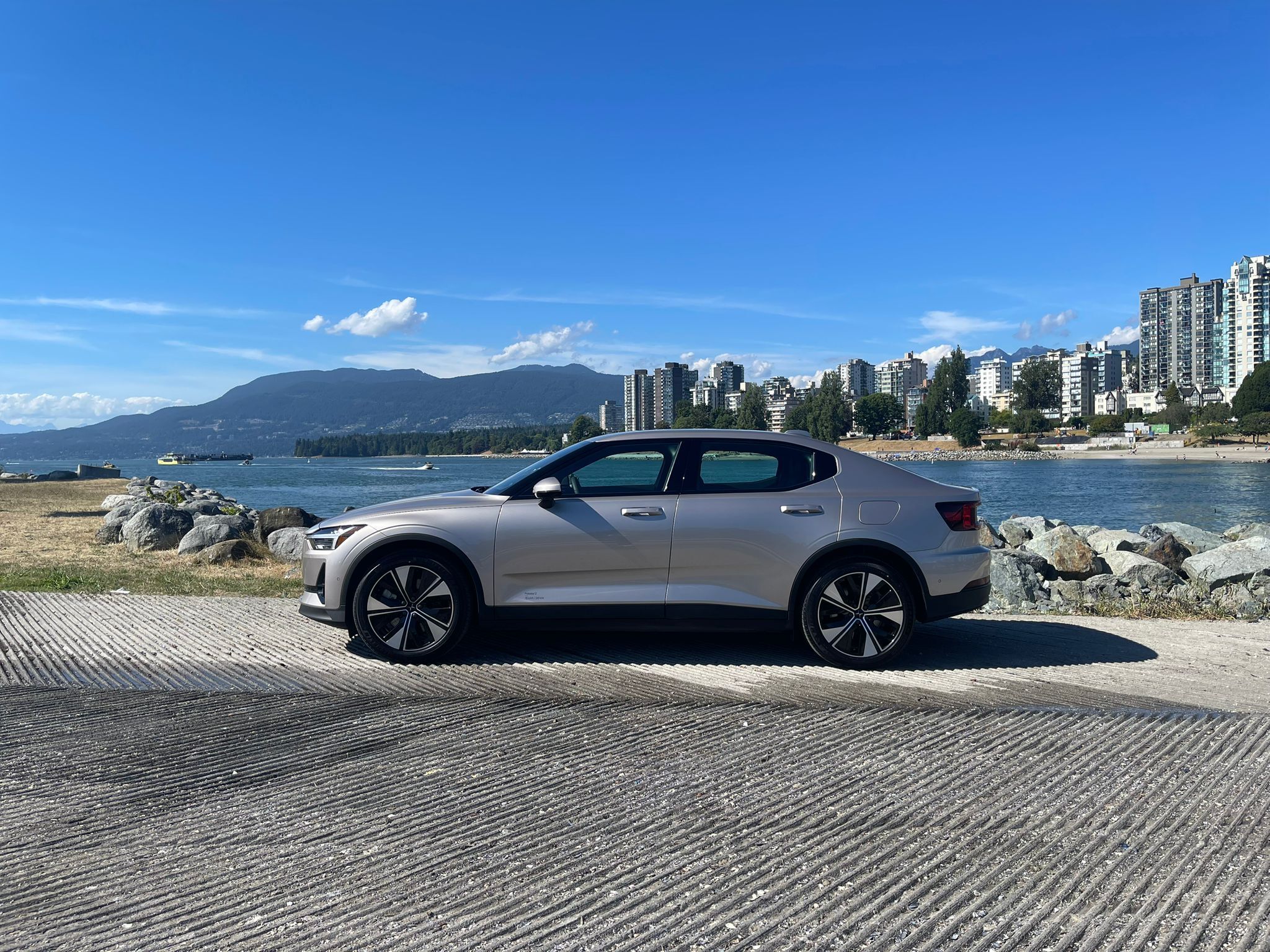 Polestar 2 2024