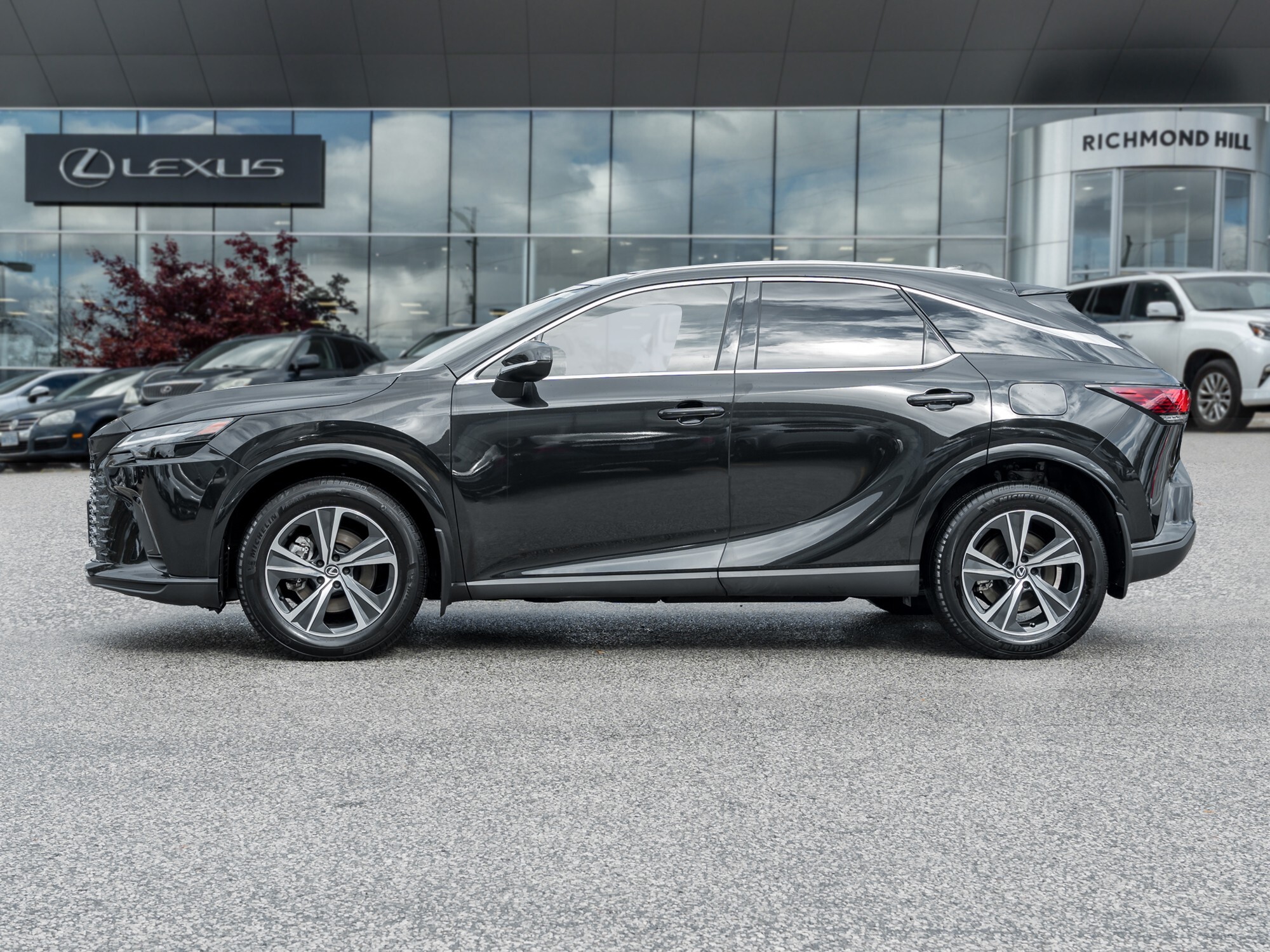 Lexus RX 2023
