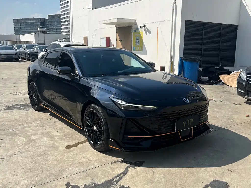 Changan UNI-V 2022