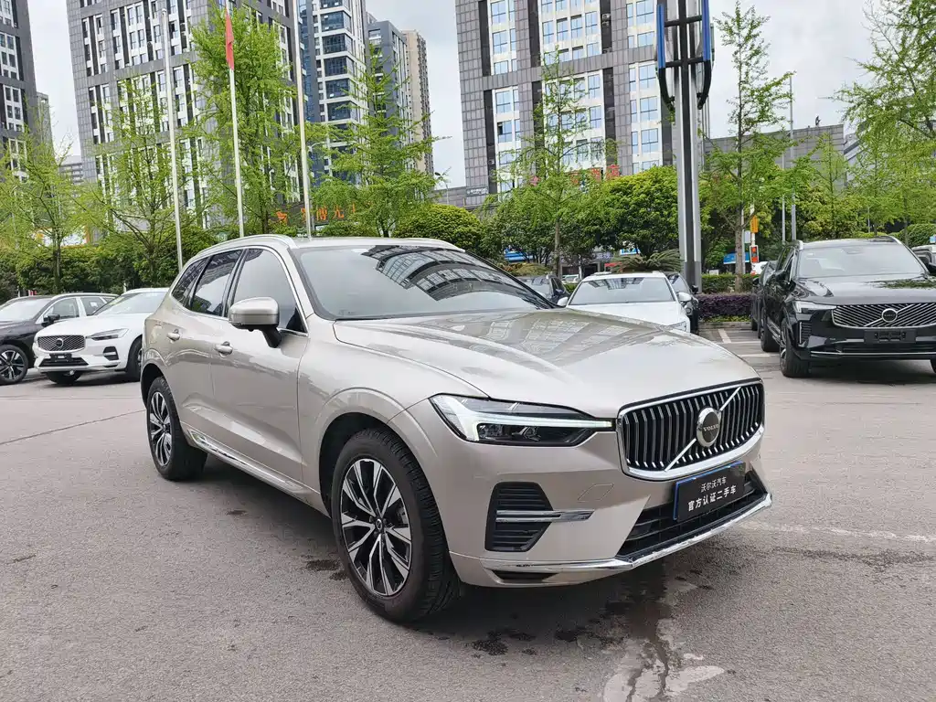 Volvo XC60 2023