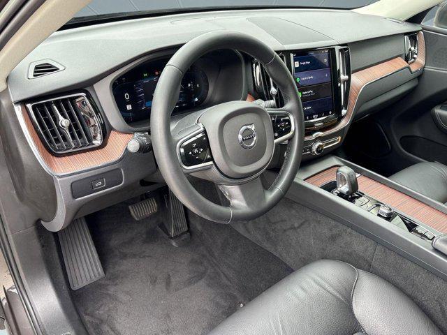 Volvo XC60 2023