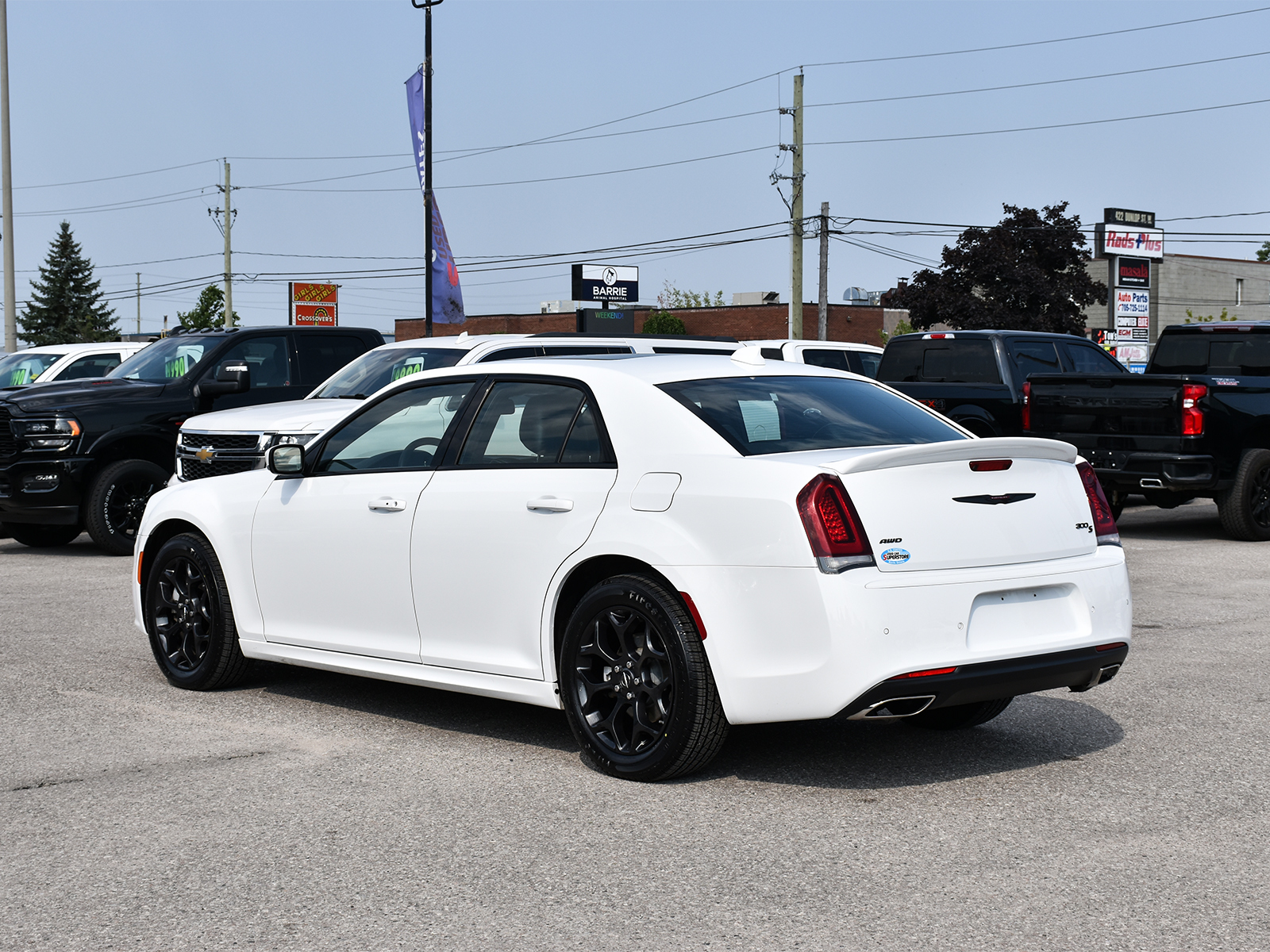 Chrysler 300 2023