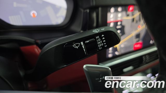 Porsche Cayenne 2021