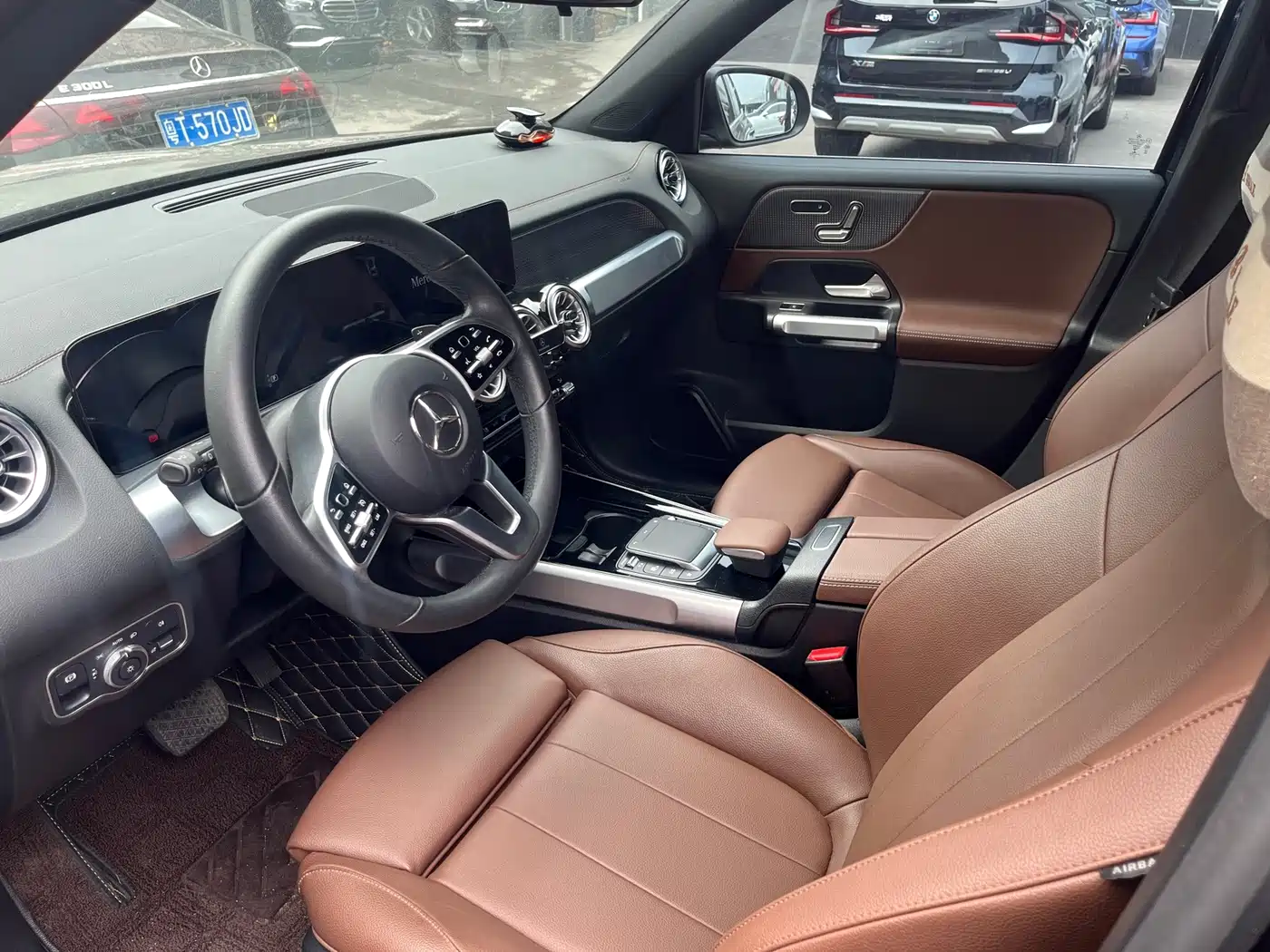 Mercedes-Benz GLB 2021