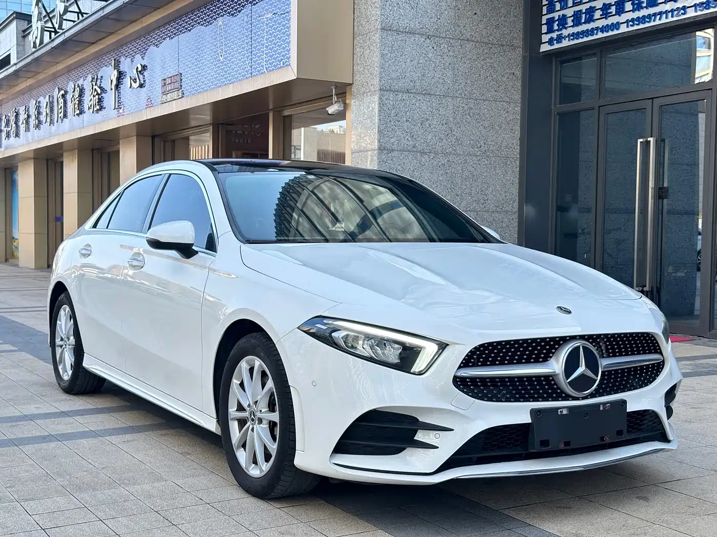 Mercedes-Benz A-Класс 2021