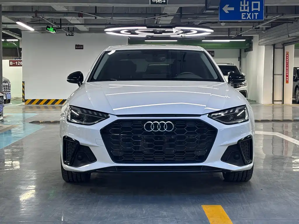 Audi A4 2022