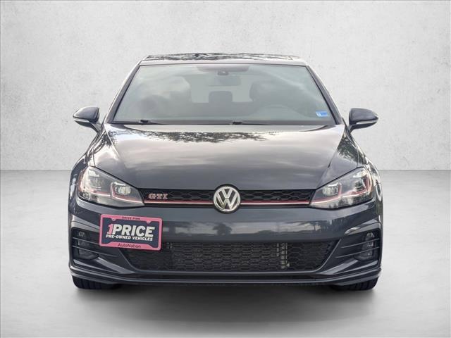 Volkswagen Golf 2021