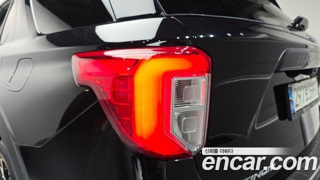 Ford Explorer 2021